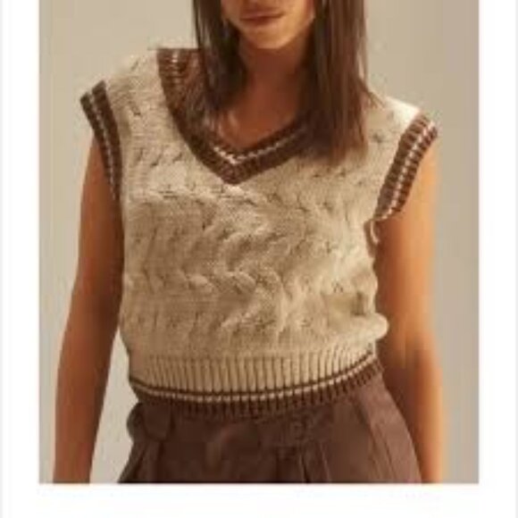 Crescent Gabrielle Cropped Sweater Vest in Beige - Picture 1 of 4